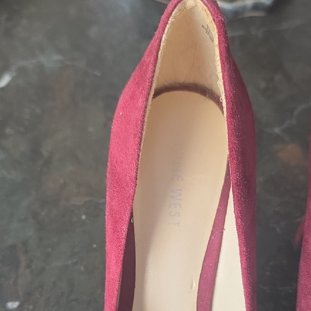Nine West 38 Elegant Burgundy Women's Heels - Picture 3 of 4